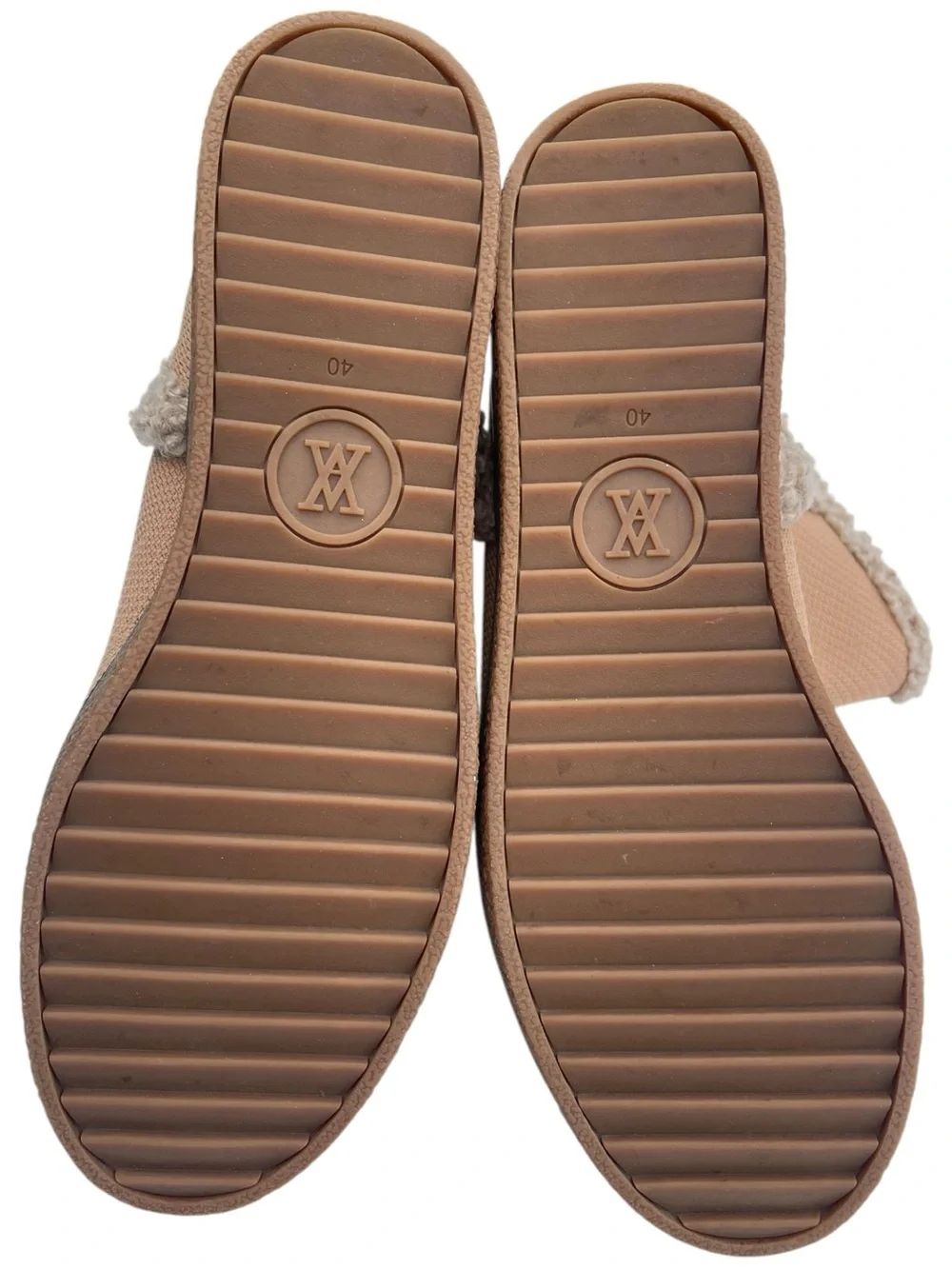 Vivaia comfortable women